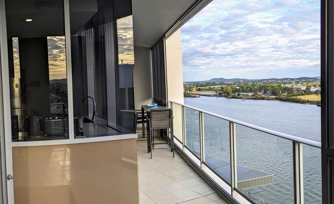 Link Portside Wharf Apartment Hotel Brisbane Exterior photo