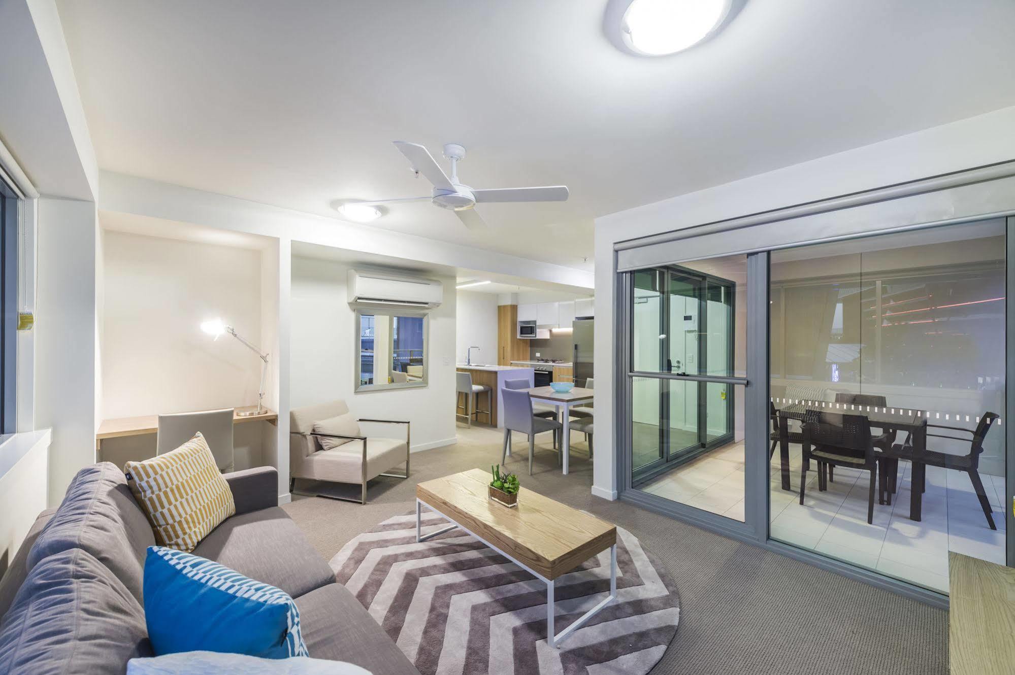 Link Portside Wharf Apartment Hotel Brisbane Exterior photo