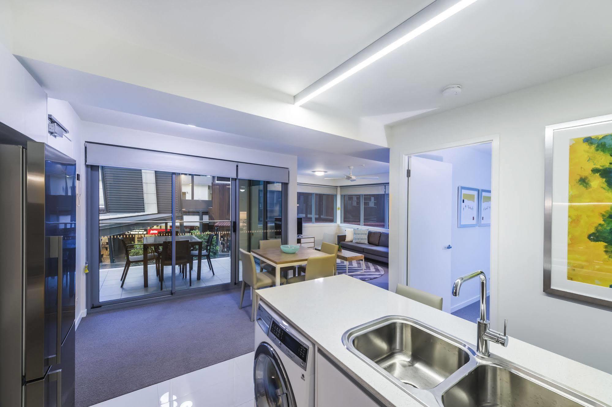 Link Portside Wharf Apartment Hotel Brisbane Exterior photo